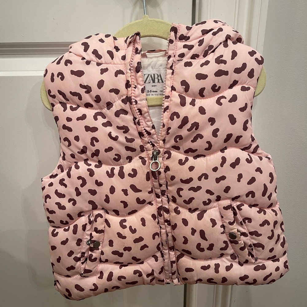Zara Pink and Brown Patterned Puffer Vest